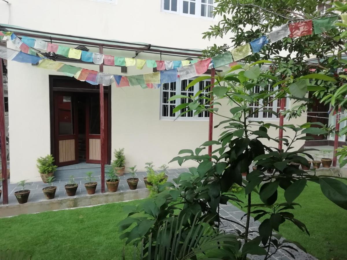 Hotel Chhimeki Katmandu Eksteriør billede