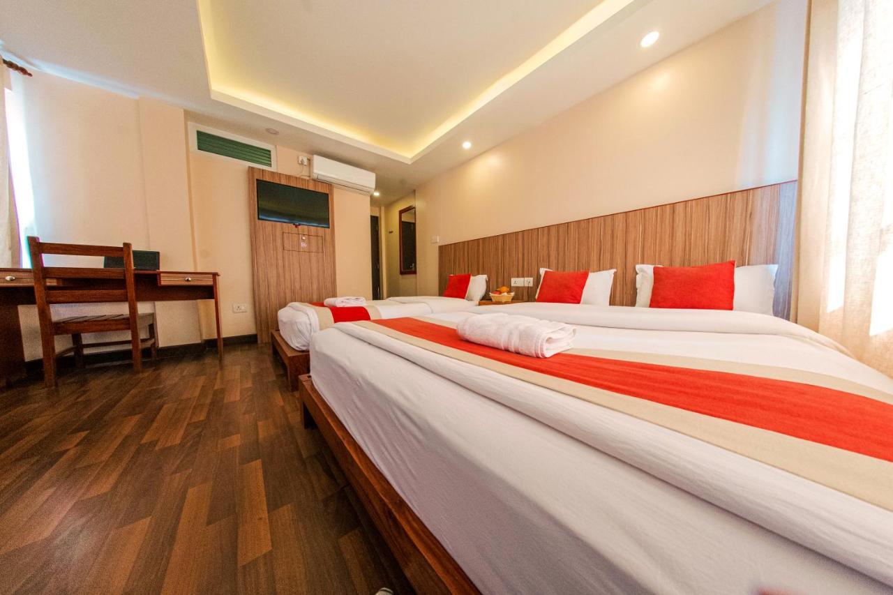 Hotel Chhimeki Katmandu Eksteriør billede