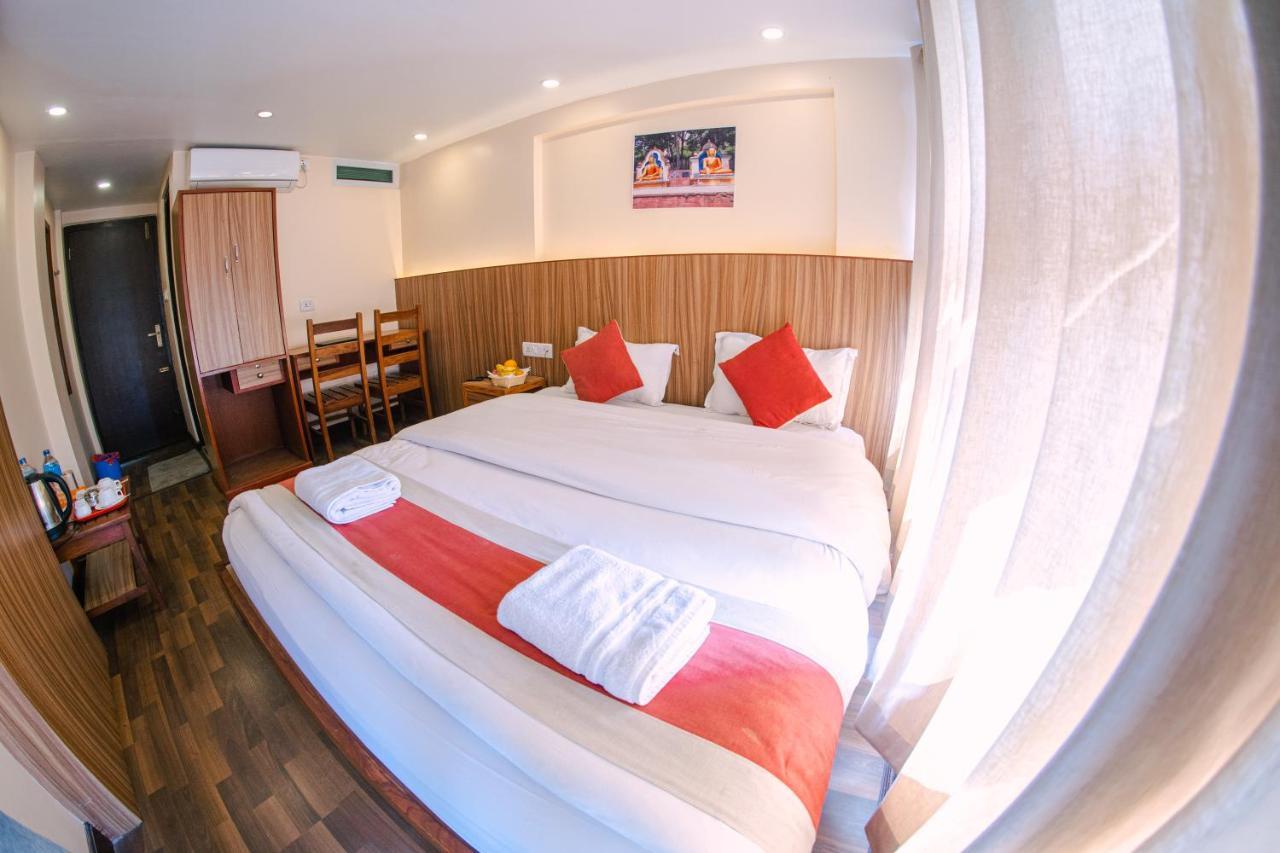 Hotel Chhimeki Katmandu Eksteriør billede